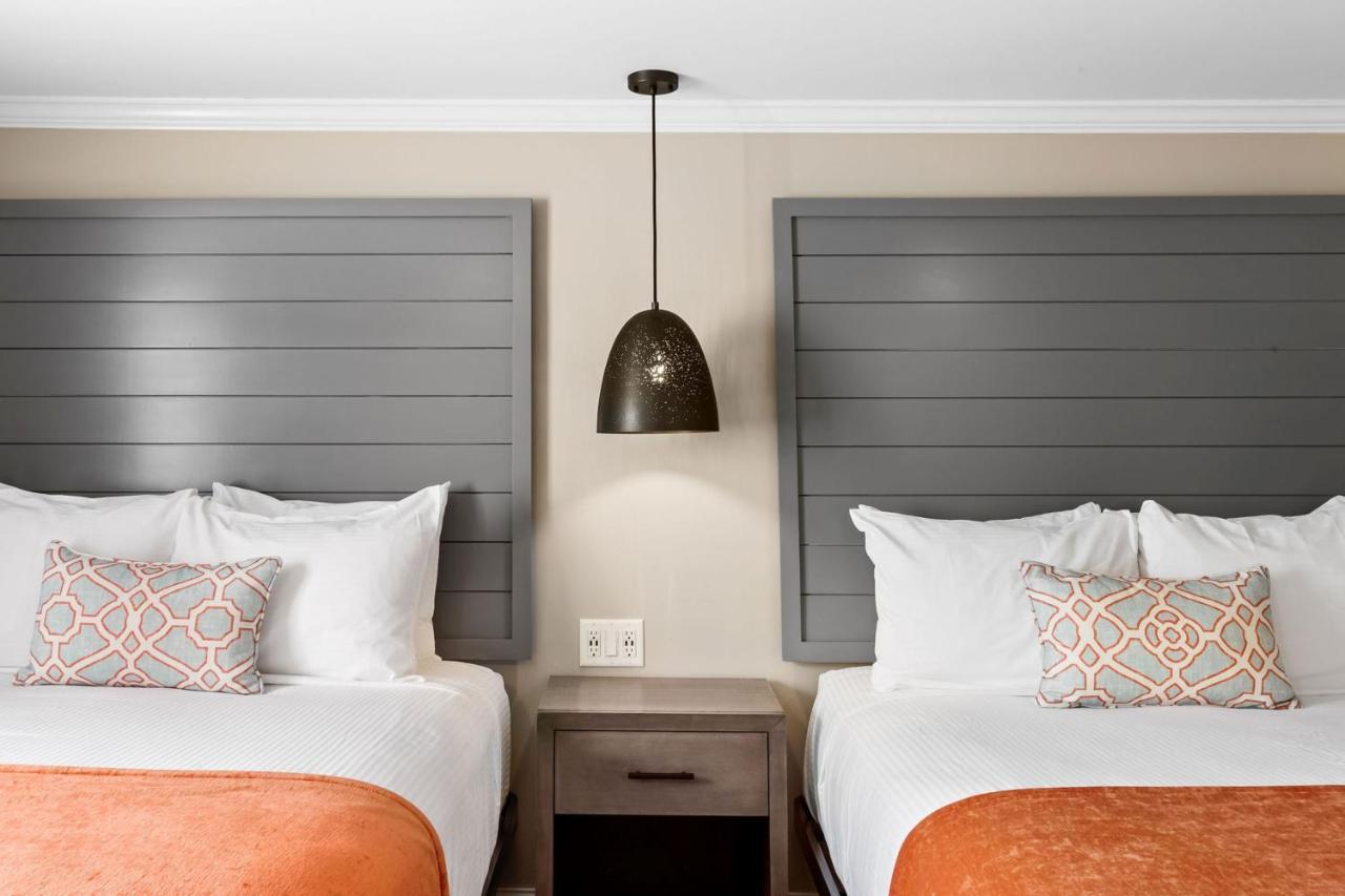 Hotel Pelham On Main 3*